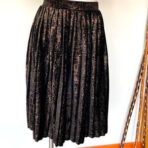Crimson + clover skirt 